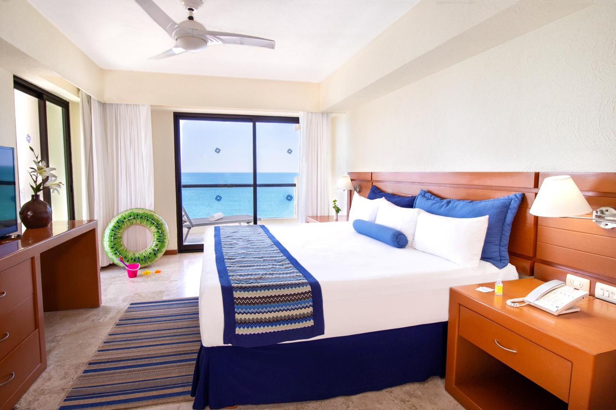 Plaza Pelicanos Grand Beach Resort All Inclusive Puerto Vallarta Buitenkant foto