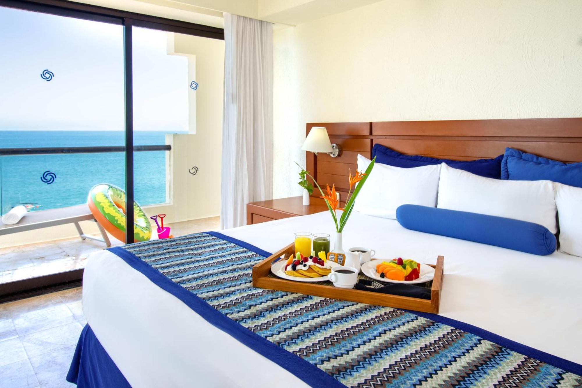 Plaza Pelicanos Grand Beach Resort All Inclusive Puerto Vallarta Buitenkant foto
