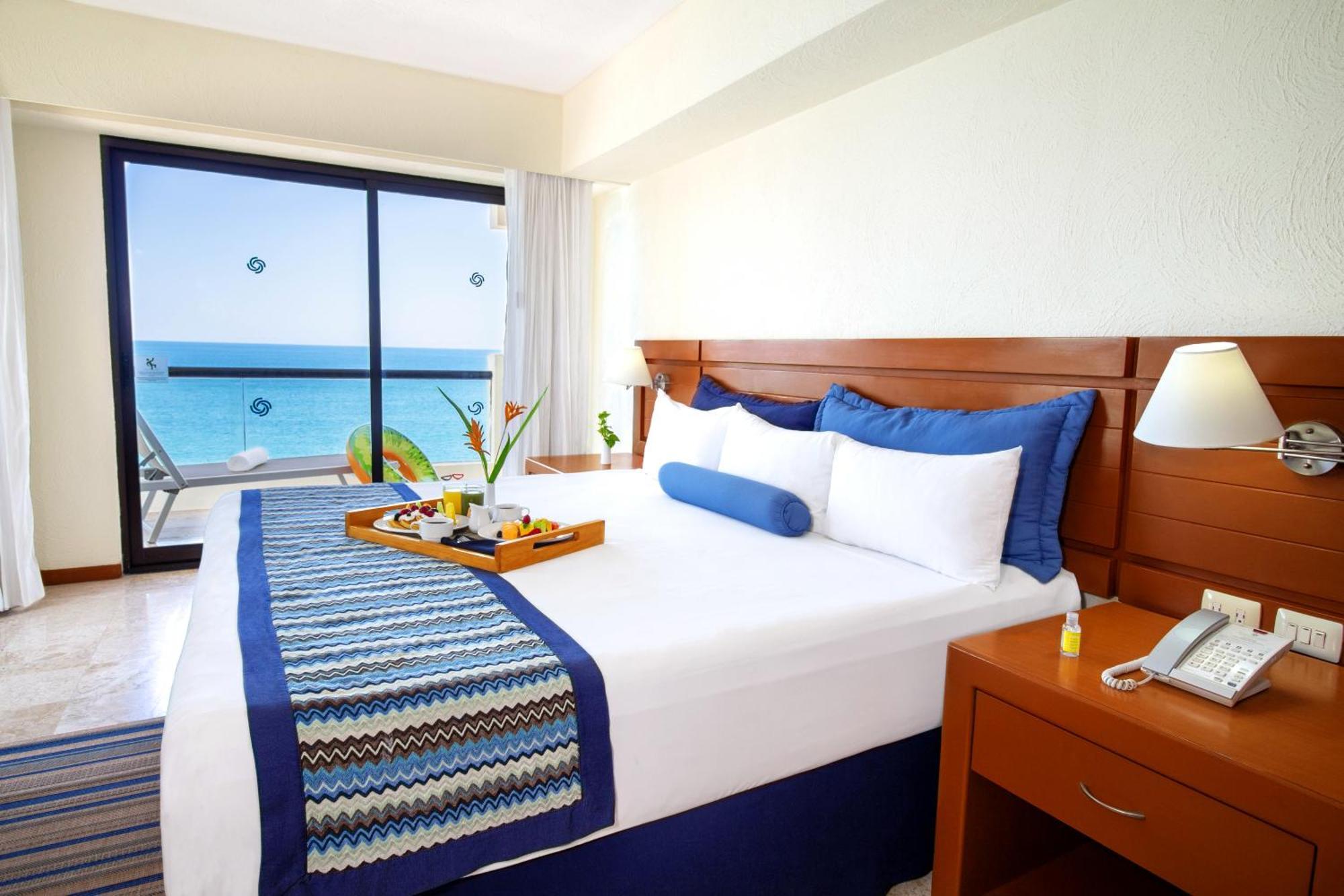 Plaza Pelicanos Grand Beach Resort All Inclusive Puerto Vallarta Buitenkant foto